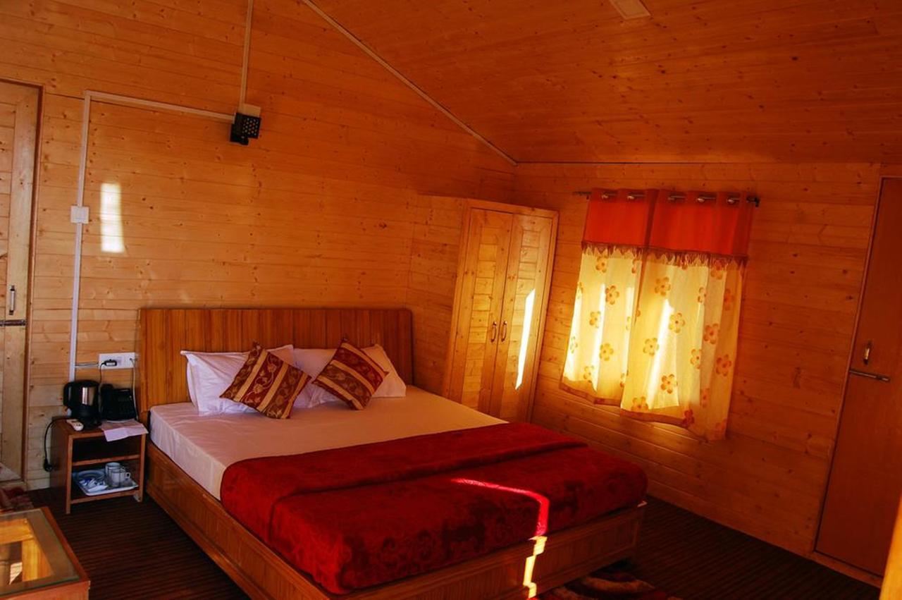 Heavens Retreat Hotel Solan Luaran gambar