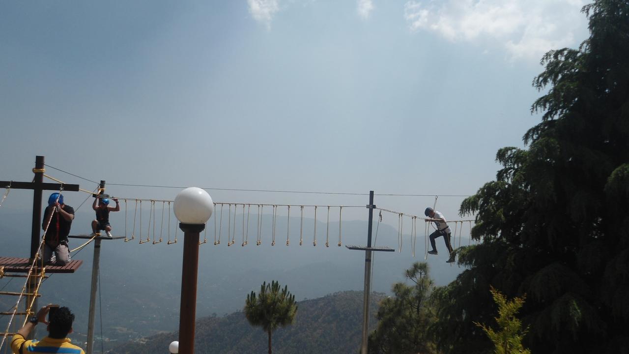 Heavens Retreat Hotel Solan Luaran gambar